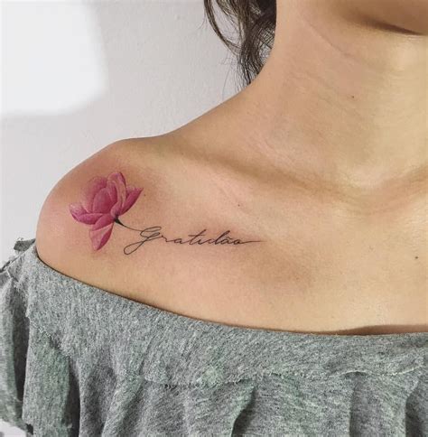 attractive female unique collar bone tattoos|Top 5 Gorgeous Collar Bone Tattoo Ideas That Will。